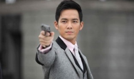 杨炼主演的电视剧,激情燃烧的岁月